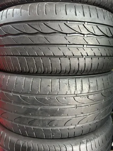 Pneus 225/45/17 Bridgestone por 400$ os 2 instalados