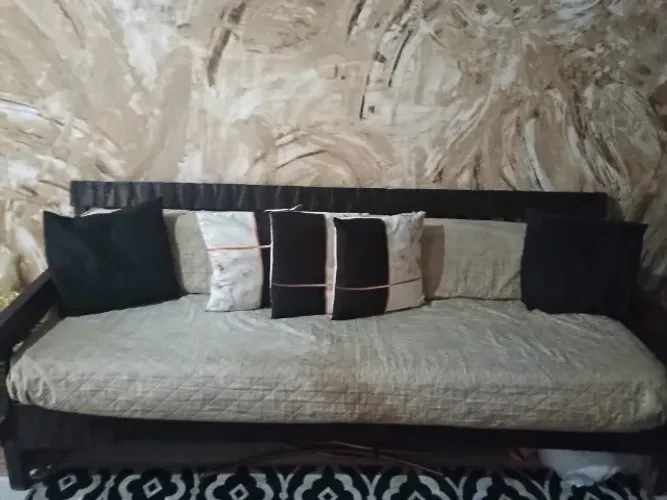 Conjunto de sofá em madeira 