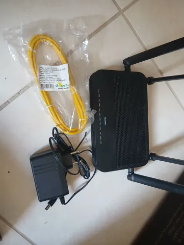 Roteador 4 antenas wifi