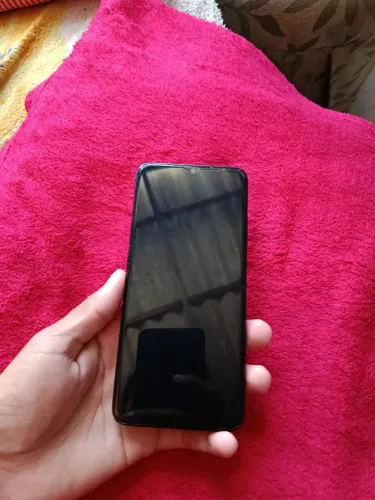 Celular infinix Hot30i