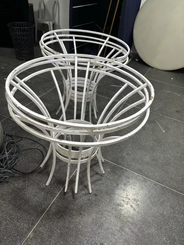 Base de mesa branco redondo