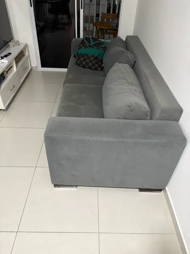Sofá Retrátil 4 Lugares 2,30m Cinza - Muito Conservado