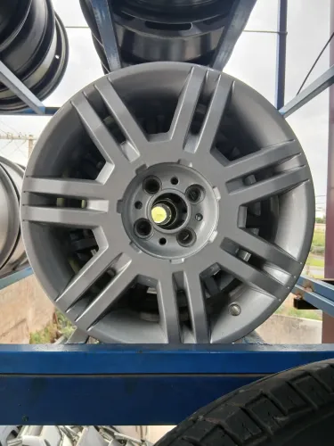 Roda Fiat stilo aro 15 