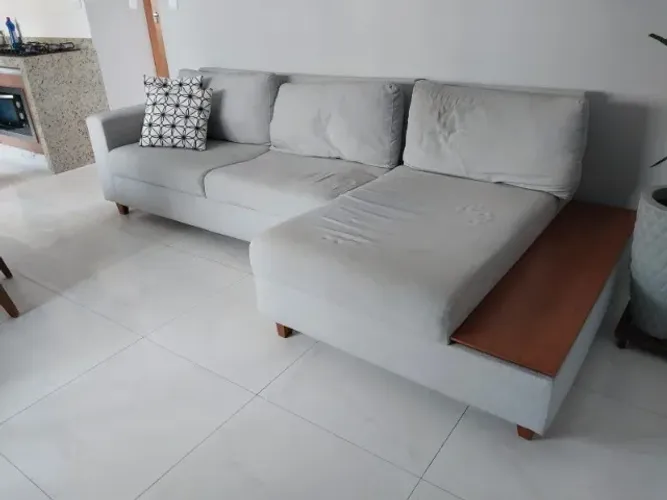 Sofá de 3 lugares com chaise