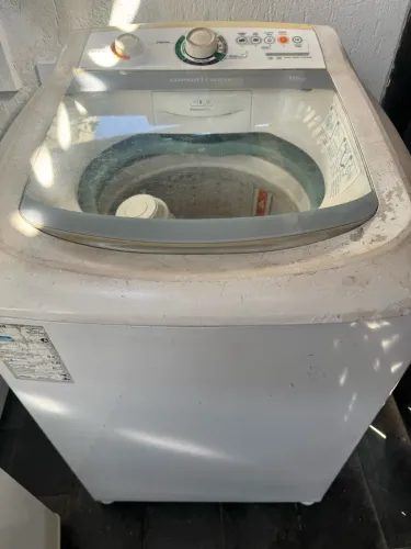 Vendo máquina de lavar consul 10 kilos voltg 220 