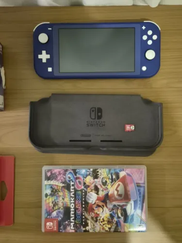 Nintendo Switch Lite - 256gb + Mario Kart 8 e Acessórios
