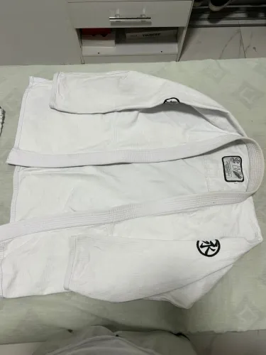 Kimono Keiko Ultra Light Branco