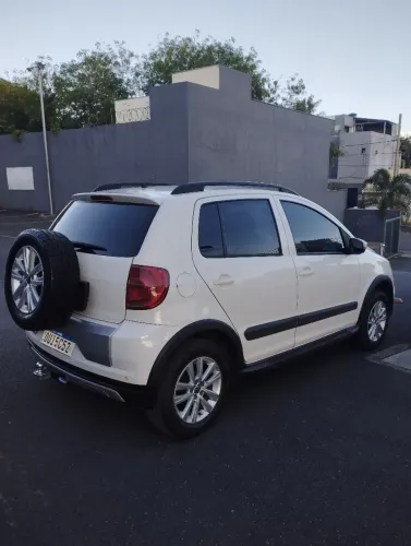 Volkswagen Crossfox 1.6 MI Total Flex 8V 5P 2014