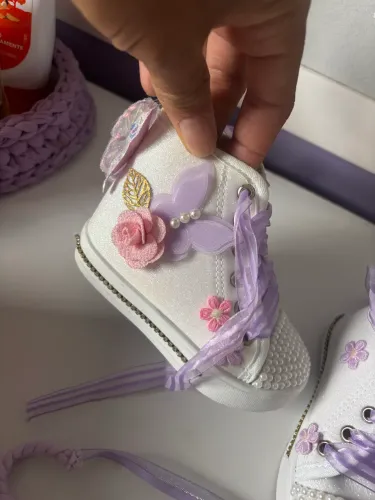 Sapato Personalizado com Tiara e Presilha 