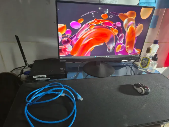 Kit PC Completo Lenovo i3 + Monitor Full HD 21.5" + Mouse Sem Fio e Cabos