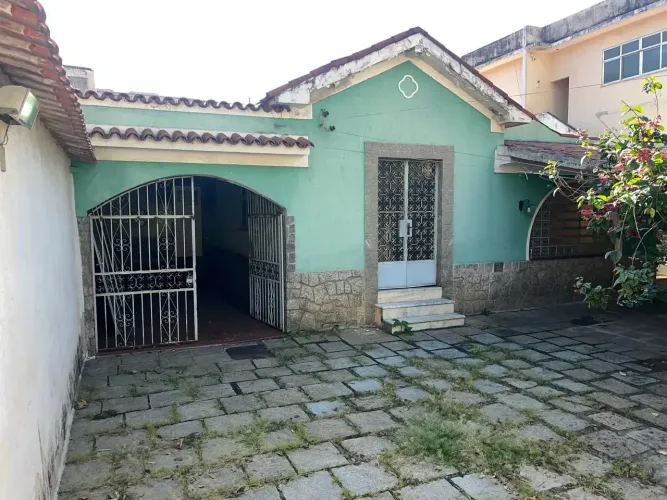 Casa 3 quartos - Cacuia