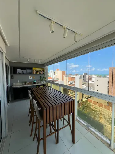 Apartamento em Intermares 