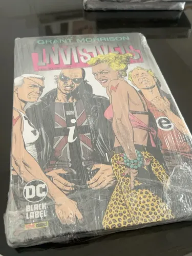 HQ Os Invisíveis - Edição de Luxo Livro 3 - Grant Morrison - Lacrado
