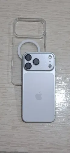 iPhone 17 Pro Max - silver