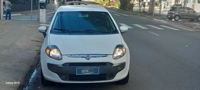 Fiat Punto Sporting 1.8 Flex 8v/16v 5P 2013