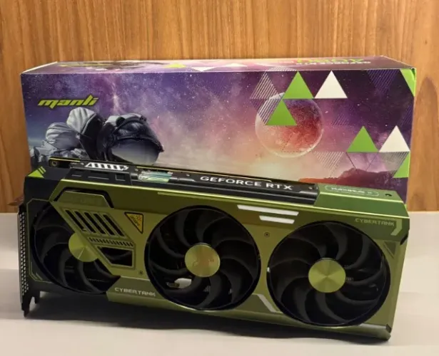 RTX 4080 SUPER 16GB CYBER TANK