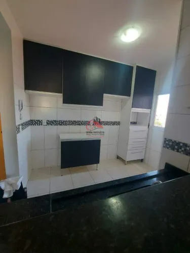 Apartamento no Condomínio Rota do Sol - Bairro Olinda | 2 Quartos (1 Suíte) com Armários e