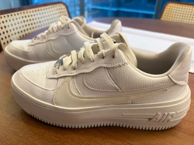 Tênis Nike Air Force 1