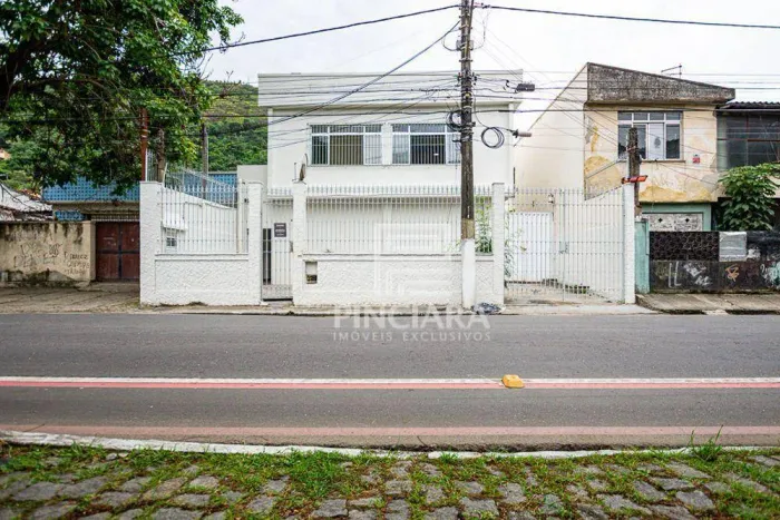 Casa comercial de 500 m² em São Francisco - Niterói/RJ - Compre por R$ 2.450.000
