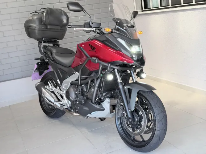Oportunidade 2026 nc750x DCT automática abaixo da Fipe com acessórios