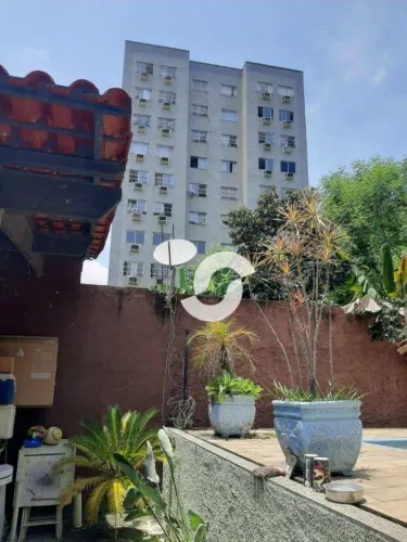 Terreno à venda, 2500 m² por R$ 1.800.000,00 - Nova Cidade - São Gonçalo/RJ