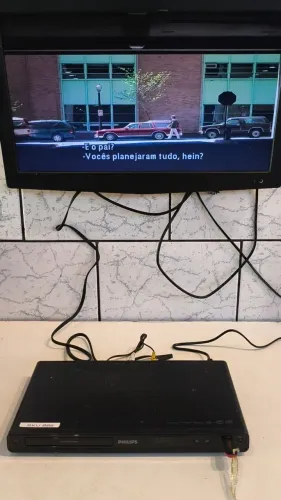 DVD player PHILIPS DVP-3550 USB - COM CONTROLE REMOTO (USADO)