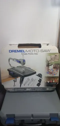 SERRA TICO-TICO DE BANCADA - NUNCA USADA - DREMEL MOTO-SAW