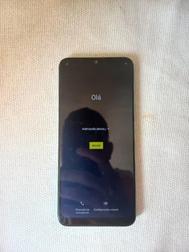 Motorola E20