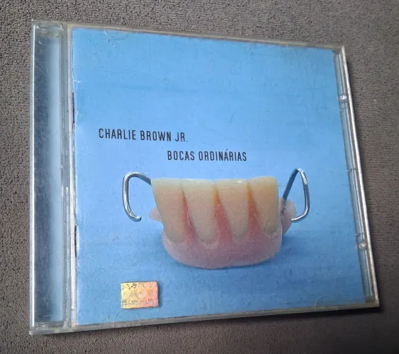 Cd Charlie Brown Jr