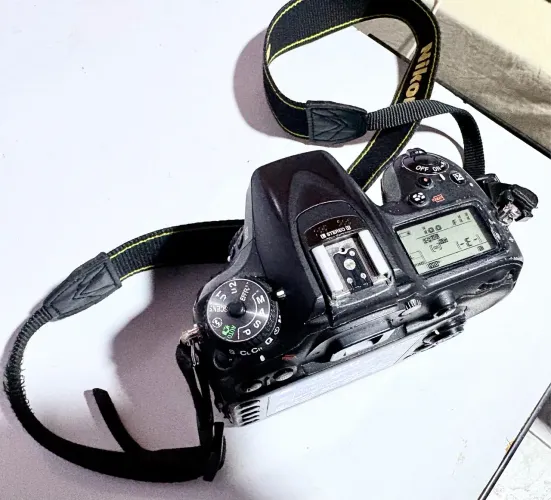 Vendo câmera Nikon 7100