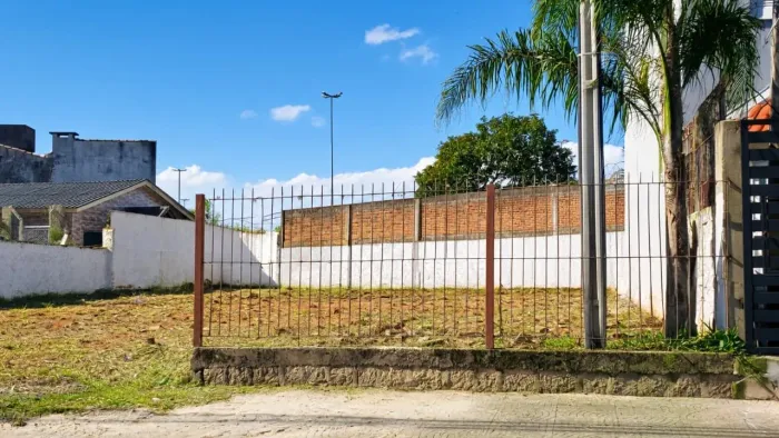Terreno Residencial à Venda em Porto Alegre;