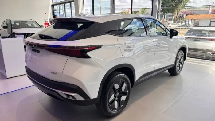 Omoda 5 Luxury 1.5 TB FWD 2026