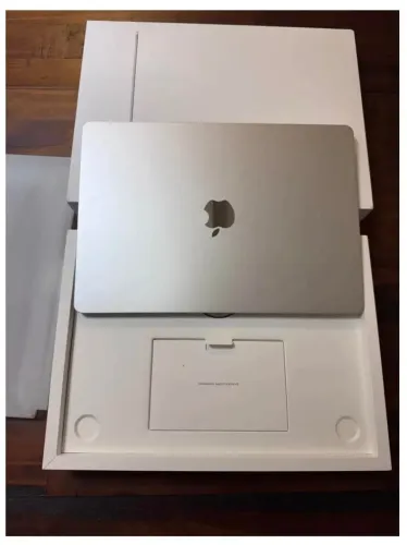 MacBook AIR m4 15 polegadas | 16gb | 256gb | 10 meses de garantia