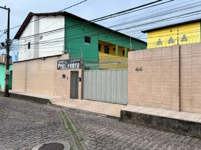 ALUGA-SE APARTAMENTO NO RESIDENCIAL PRIMAVERA