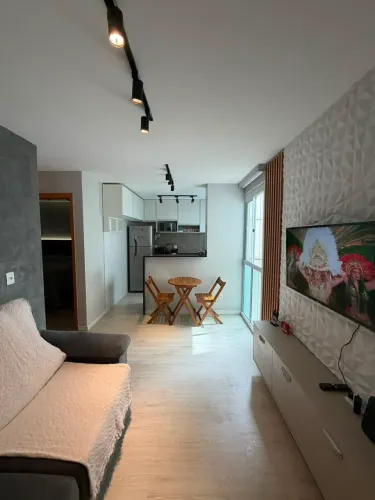 Compre apartamento porteira fechada, 2 quartos - Cond. Vista das Castanheiras, Planalto Pq
