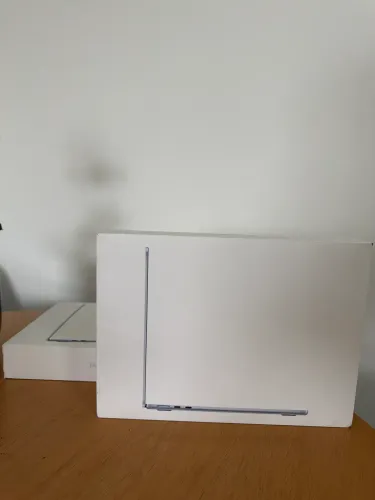 Macbook Air M4 16GB 1TB 13.6 - Sky Blue