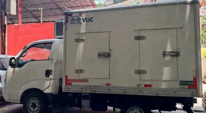 Kia Bongo 2009 diesel, carroceria fibrasil sorveteira511