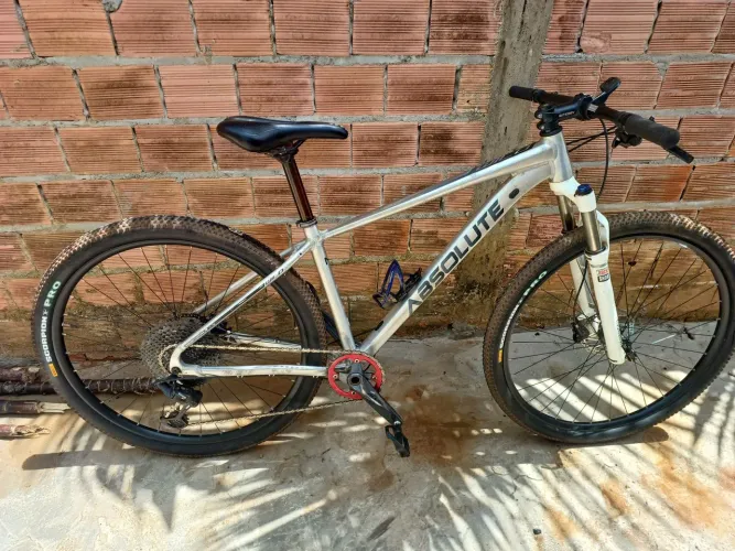 Vendo essa byke aro 29 tamanho 17 boost valor 2.750 reais