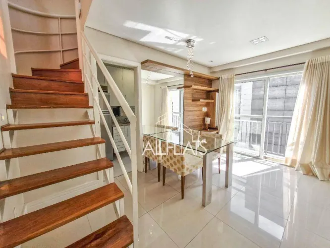 Cobertura com 2 quartos para alugar, 109 m² - Jardins - São Paulo/SP