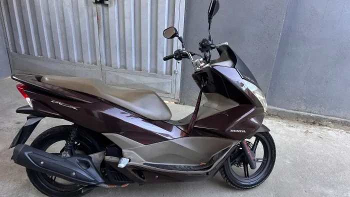 PCX 150 edição especial por R$11.000,00