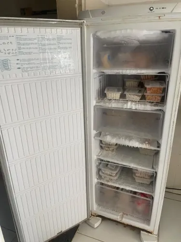Freezer Electrolux Vertical - Ótimo para comércio ou residência