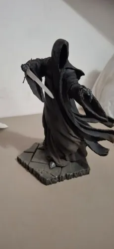 Iron Studios The Lord of The Rings Nazgûl O senhor Dos Anéis (Usado)