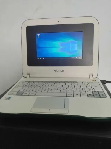 NETBOOK POSITIVO