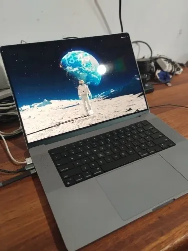 Macbook Pro m1 pro de 16"