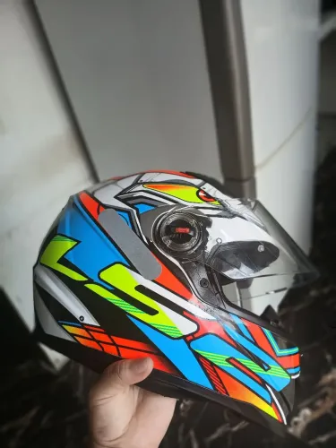 Capacete Ls2 impecável 