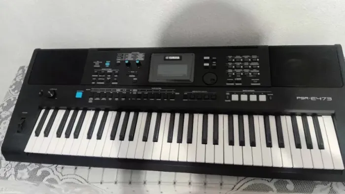 Teclado psr e473
