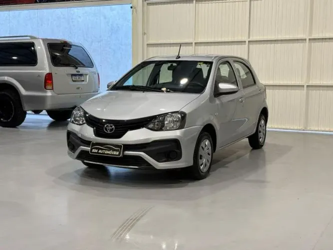 Toyota Etios X 1.3 Flex 16V 5P Aut. 2020