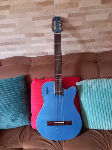 Violão maciço flet nailon Luther perfeito 