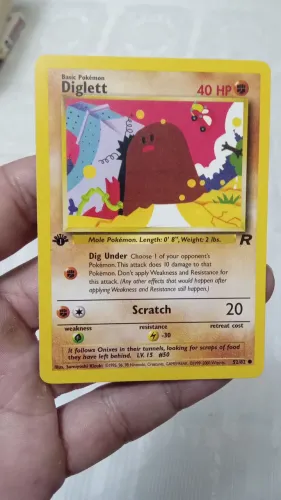 Carta Pokémon tcg diglett 1º edição em inglês 52/82 estado SP