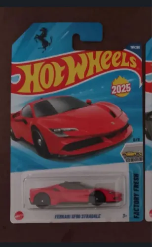 Hot Wheels FERRARI SF90 STRADALE Vermelha 2025